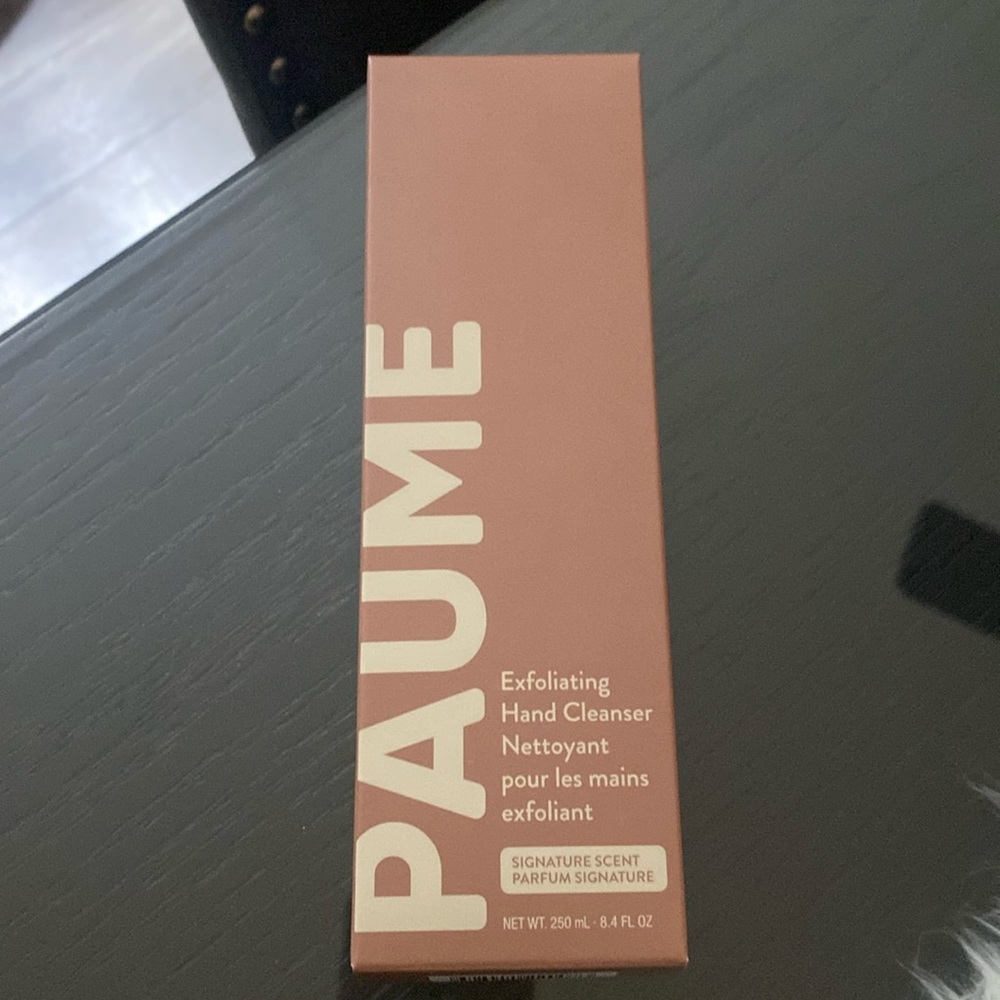 Paume exfoliating hand cleanser